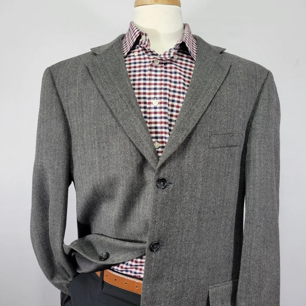 Stafford Essentials Men's Sport‎ Coat Blazer Three Button Gray Herringbone 44L